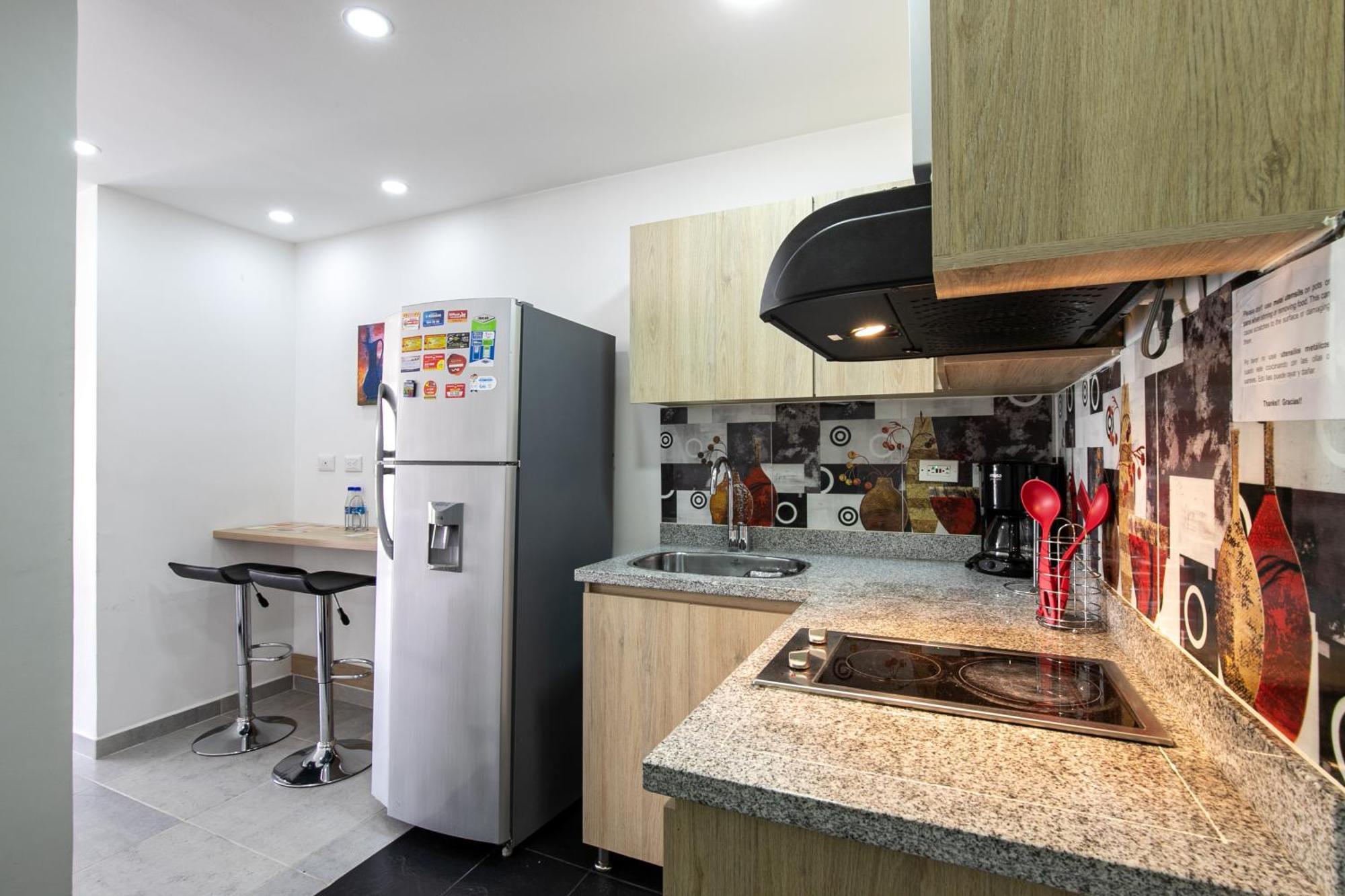 Apartamentos Borbon Suites Medellín Extérieur photo