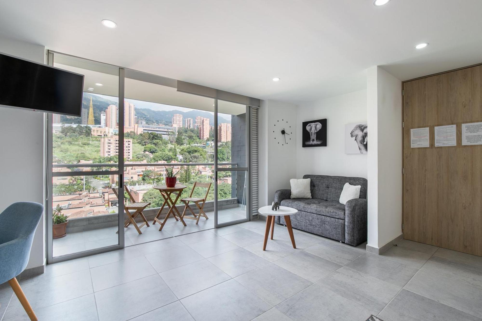 Apartamentos Borbon Suites Medellín Extérieur photo