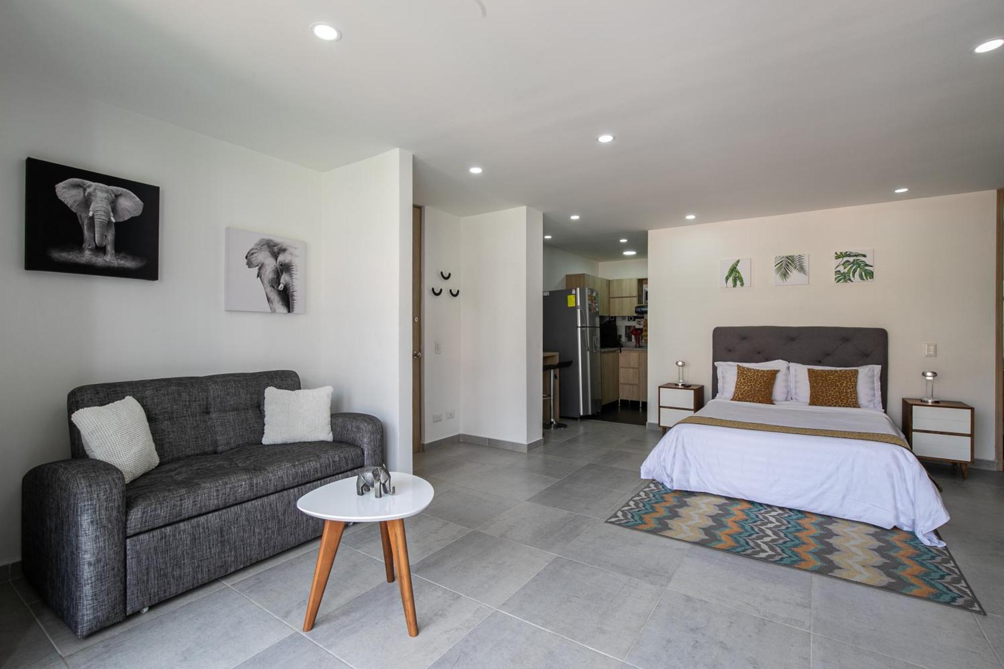 Apartamentos Borbon Suites Medellín Extérieur photo