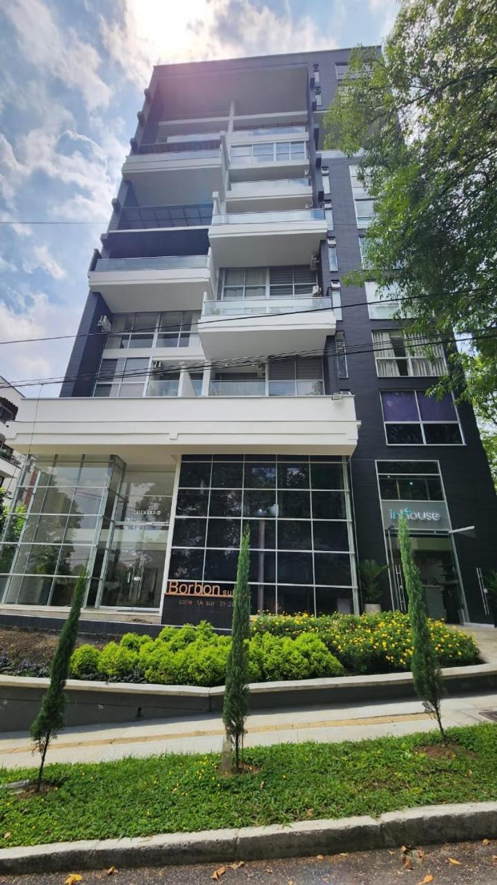Apartamentos Borbon Suites Medellín Extérieur photo